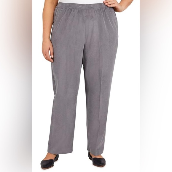 Alfred Dunner Women’s Pants Size 12P Corduroy Gray Pull On Elastic Waist Casual - Picture 1 of 8